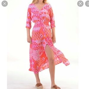 Walker & Wade Coverup XS